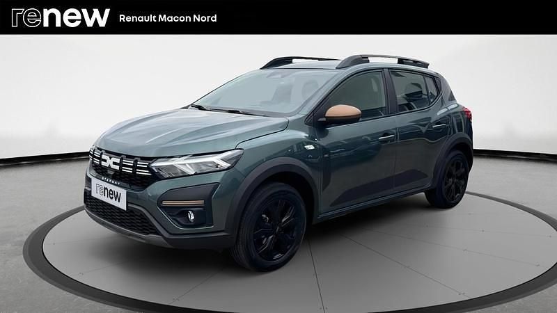 Vert Utilisé 2025 Dacia Sandero Extreme Citadine | 17 990 € (Prix assez cher) - Image 1/4