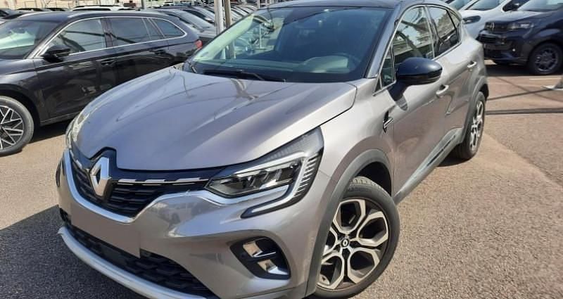 Utilisé 2022 Renault Captur Intens SUV | 17 890 € (Bon prix) - Image 1/4