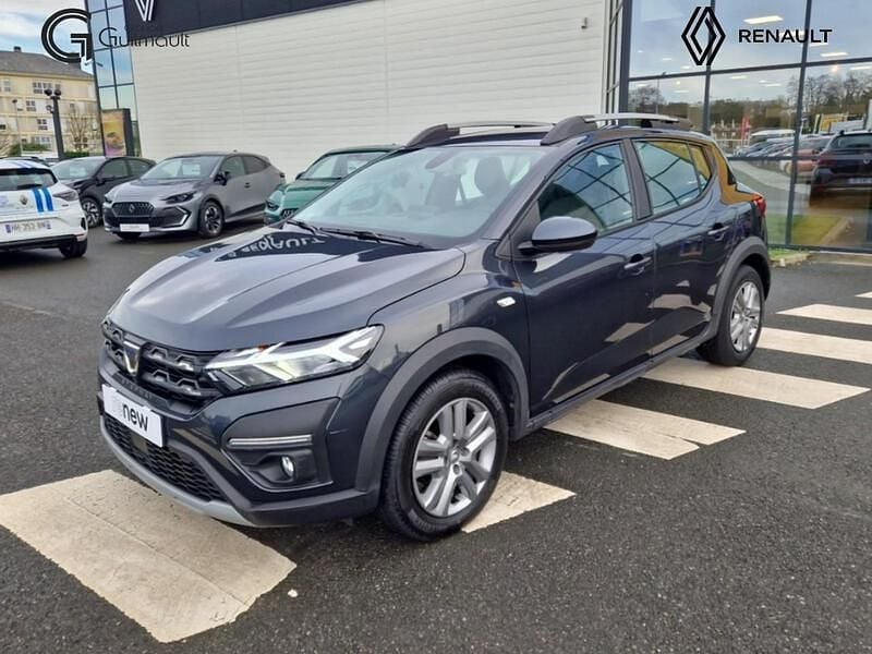 Gris Occasion 2022 Dacia Sandero Comfort Citadine | 14 490 € (Prix assez cher) - Image 1/4