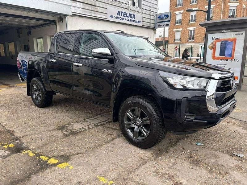 Occasion Toyota HiLux 150 ch (110 kW) 2021 Noir Pick-up
