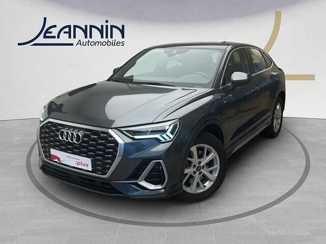 Gris daytona nacré Utilisé 2022 Audi Q3 Sportback S-Line SUV | 38 880 € - Image 1/4