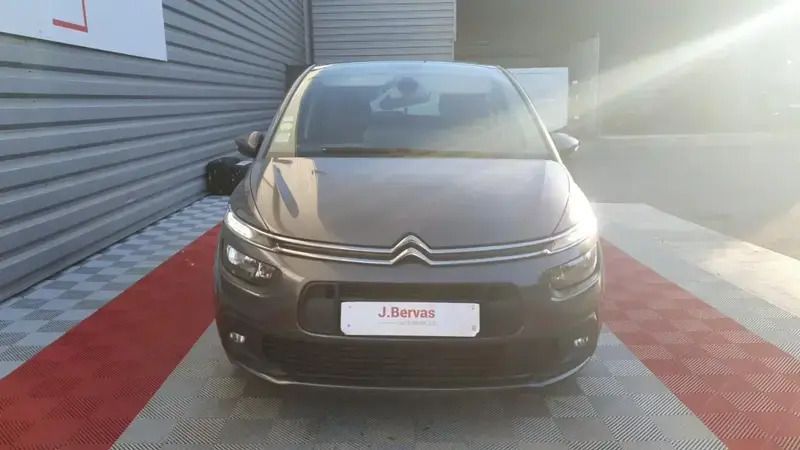 Image 2/4