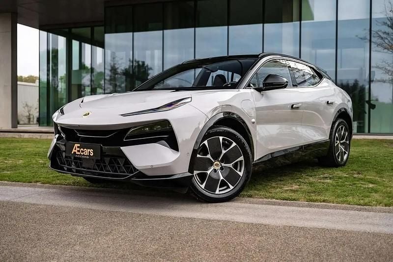 Argent Utilisé 2023 Lotus Eletre SUV | 109 950 € - Image 1/4