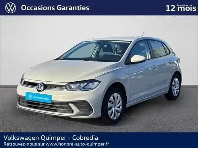 Gris cendré métallisé Occasion 2024 VW Polo Berline | 16 990 € (Bon prix) - Image 1/4