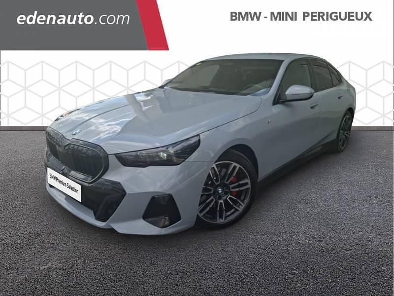 Utilisé 2023 BMW 520 M Sport Berline | 53 790 € (Prix juste) - Image 1/4