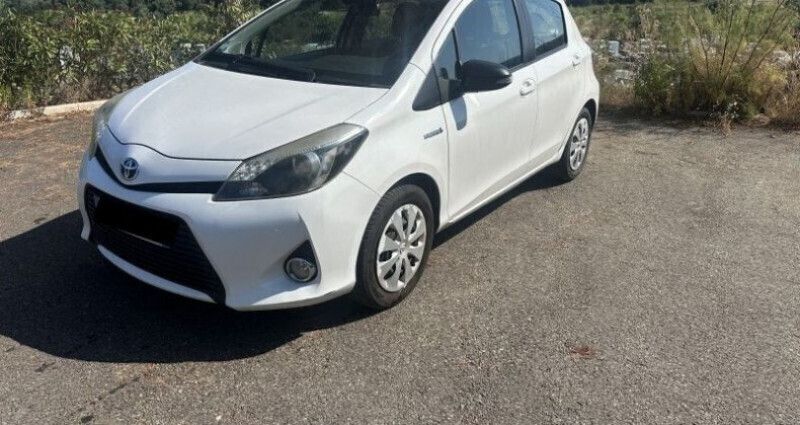 Utilisé 2013 Toyota Yaris Hybrid Business Edition Citadine | 11 900 € (Prix juste) - Image 1/4