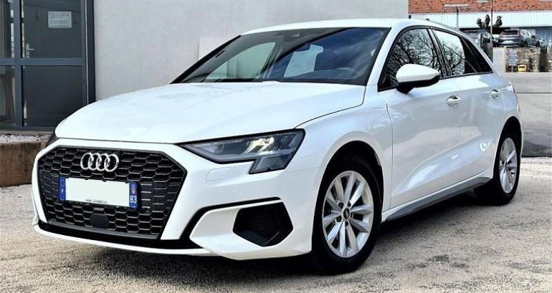 Occasion Audi A3 Design 150 ch (110 kW) 2023 Berline