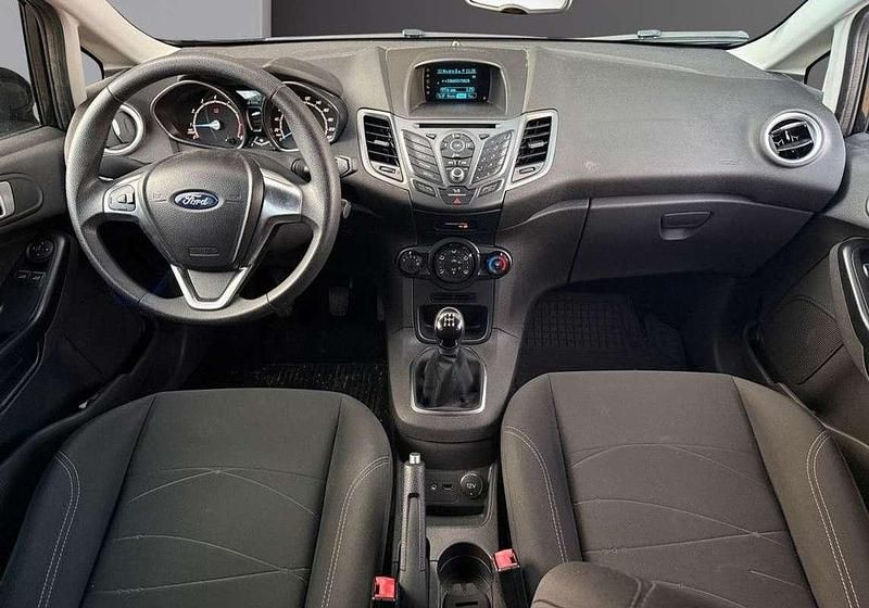 Occasion Ford Fiesta Trend 60 ch (44 kW) 2015 Noir Citadine