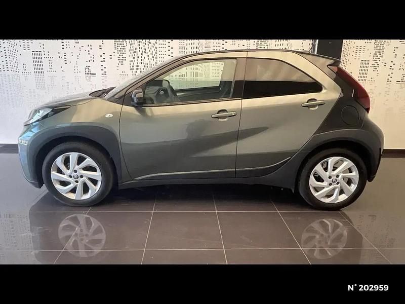 Image 2/4
