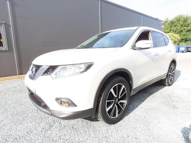 Blanc Utilisé 2016 Nissan X-Trail Acenta SUV | 9 800 € (Super prix) - Image 1/4
