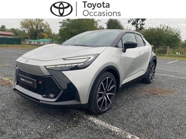 Noir Utilisé 2025 Toyota C-HR Sport SUV | 41 390 € - Image 1/4