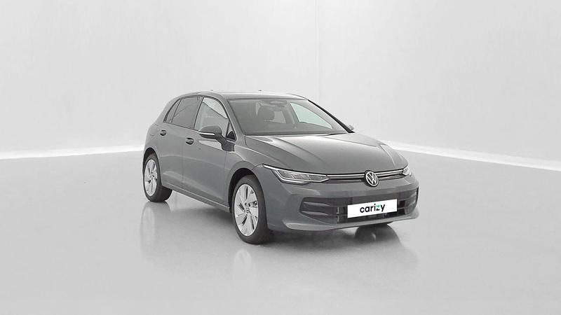 Gris Nouvelle 2025 VW Golf VIII Edition Berline | 29 900 € (Prix juste) - Image 1/4