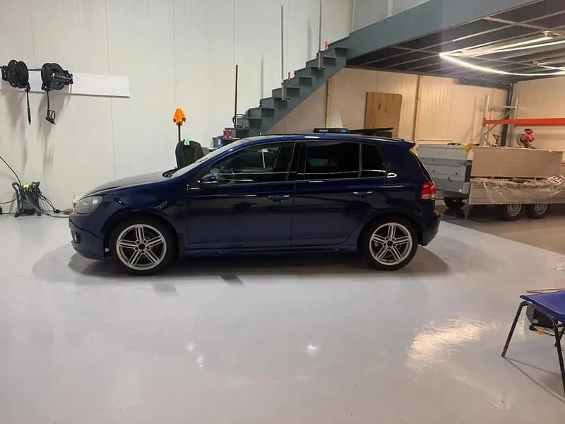 Occasion 2004 VW Golf Berline | 2 000 € (Bon prix) - Image 1/4