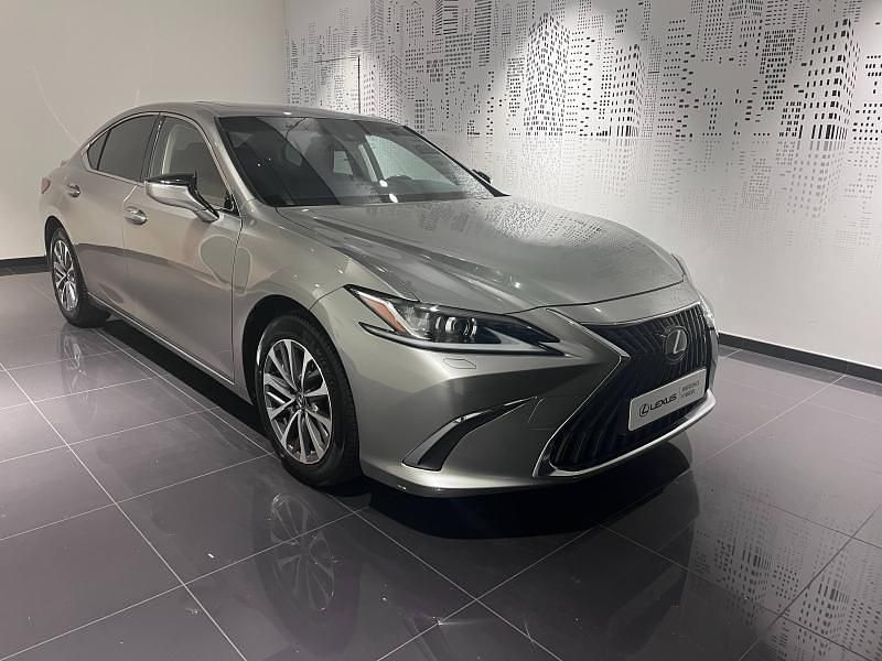 Occasion Lexus ES300H Business Edition 178 ch (130 kW) 2023 Berline