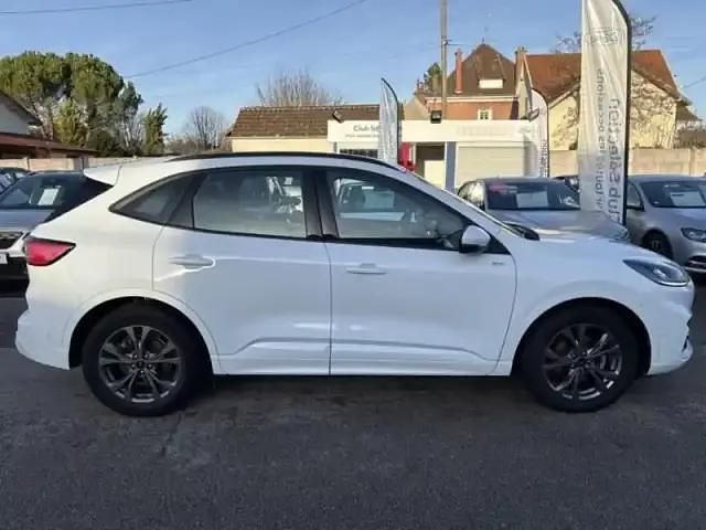 Occasion Ford Kuga Business Edition 152 ch (111 kW) 2023 Blanc glacier SUV