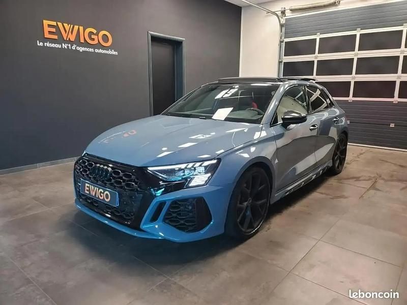 Gris Utilisé 2022 Audi RS3 Sportback Sport Citadine | 73 990 € (Prix assez cher) - Image 1/4
