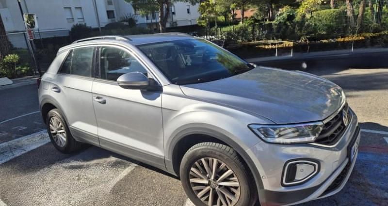 Utilisé 2021 VW T-Roc Life SUV | 23 990 € (Prix cher) - Image 1/4