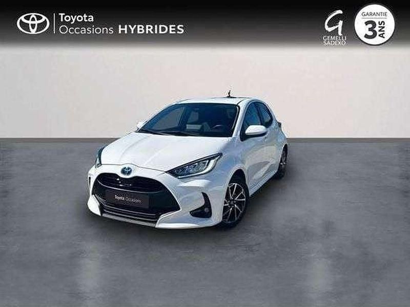 Utilisé 2023 Toyota Yaris Hybrid Design Berline | 18 990 € (Bon prix) - Image 1/1