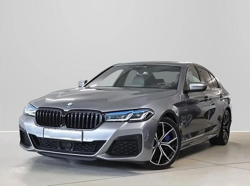 Bleu Utilisé 2021 BMW 540 M Sport Berline | 57 990 € (Prix assez cher) - Image 1/4
