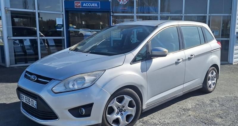 Utilisé 2011 Ford Grand C-Max Trend Monospace | 7 900 € - Image 1/4