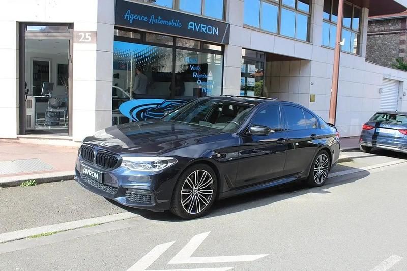 Noir Utilisé 2018 BMW 520 M Sport Berline | 28 990 € - Image 1/4