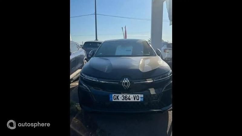 Noir Utilisé 2022 Renault Mégane Techno SUV | 25 399 € (Prix juste) - Image 1/4