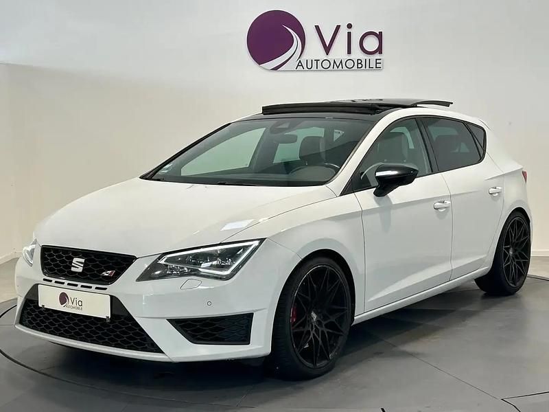 Blanc Utilisé 2016 Cupra Leon Berline | 18 990 € (Prix juste) - Image 1/4