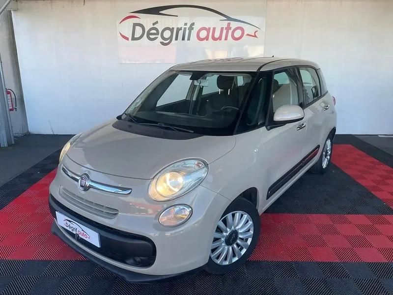 Beige Utilisé 2015 Fiat 500L Lounge Monospace | 6 990 € (Prix juste) - Image 1/4