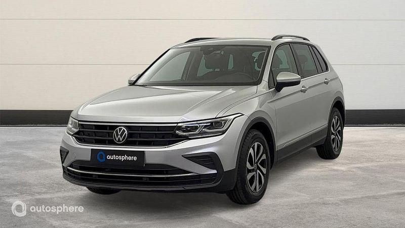 Gris Utilisé 2021 VW Tiguan Active SUV | 26 899 € (Prix juste) - Image 1/4