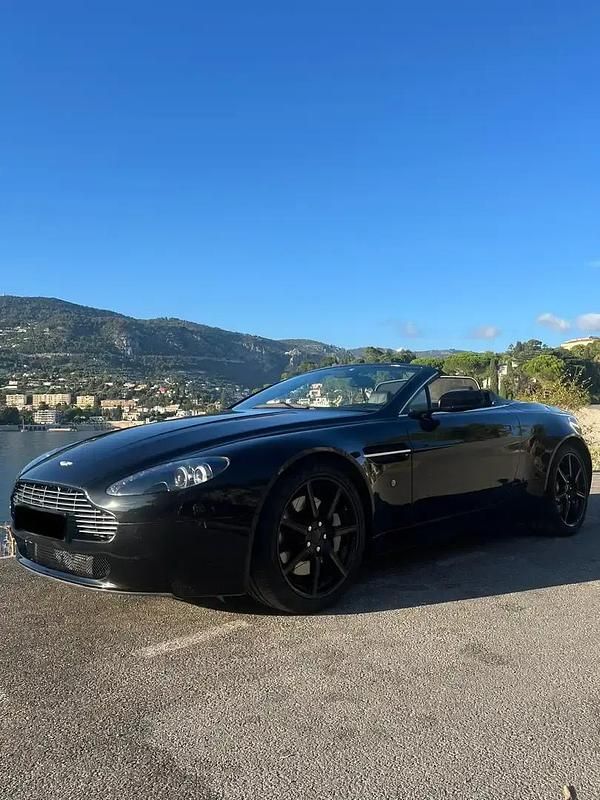 Noir Utilisé 2008 Aston Martin V8 Vantage Coupé | 55 000 € - Image 1/4