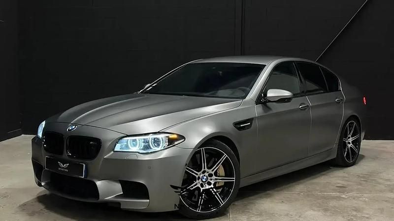 Gris Occasion 2015 BMW M5 Sport Line Berline | 56 990 € - Image 1/4