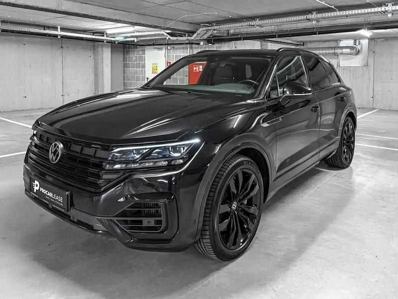 Noir Occasion 2021 VW Touareg R SUV | 51 990 € (Bon prix) - Image 1/4