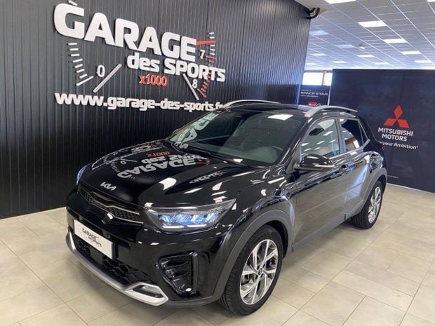 Noir Utilisé 2022 Kia Stonic GT-Line SUV | 19 999 € (Prix juste) - Image 1/4
