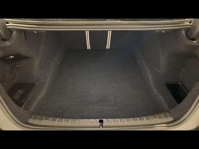 Image 3/4
