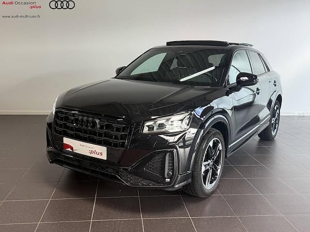 Noir mythe métallisé Utilisé 2023 Audi Q2 S-line plus SUV | 30 997 € (Prix juste) - Image 1/4