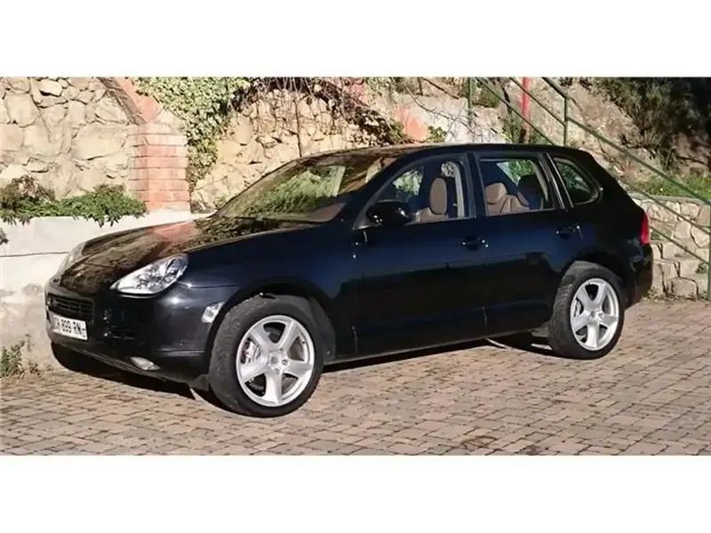Noir Utilisé 2005 Porsche Cayenne SUV | 14 990 € (Prix cher) - Image 1/4