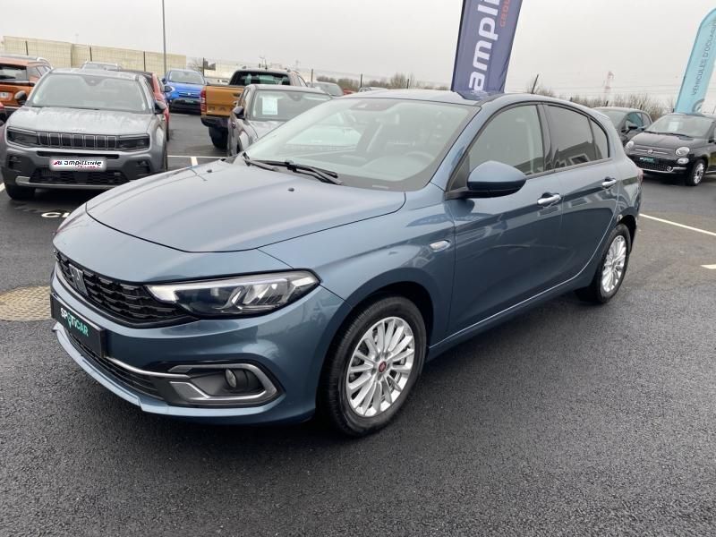Occasion Fiat Tipo Life 101 ch (74 kW) 2022 Bleu oceano mã©tallisã© Berline