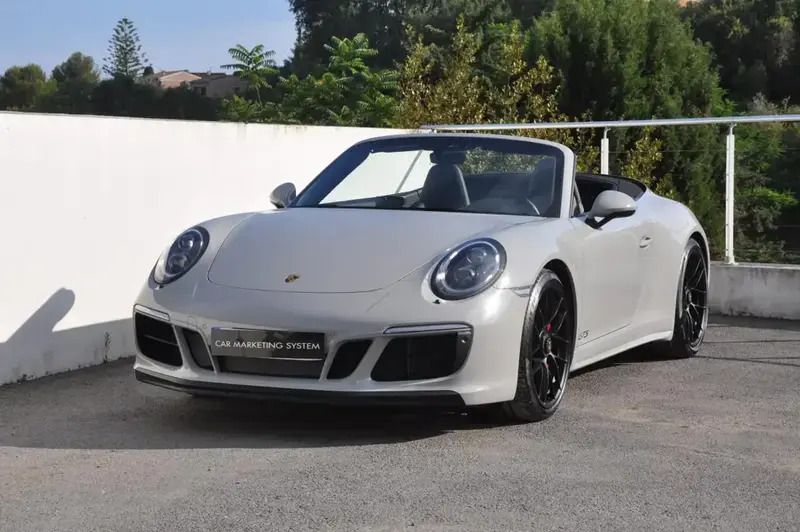 Utilisé 2018 Porsche 911 Carrera GTS Cabriolet | 149 900 € - Image 1/4