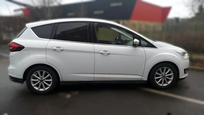 Occasion Ford C-MAX Titanium 125 ch (91 kW) 2016 Blanc Monospace