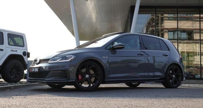 Utilisé 2019 VW Golf VII S Berline | 31 985 € (Prix cher) - Image 1/4