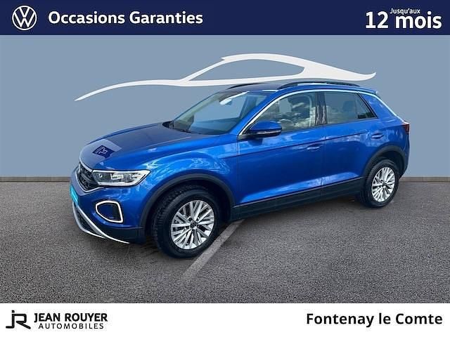 Bleu Utilisé 2024 VW T-Roc Life SUV | 25 990 € (Prix juste) - Image 1/4