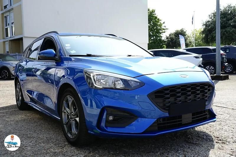 Bleu Utilisé 2019 Ford Focus ST-Line Break | 11 700 € (Prix juste) - Image 1/4