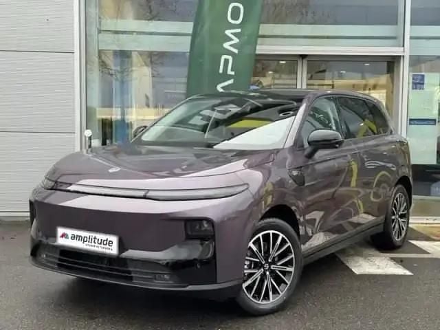 Violet métal Occasion 2025 Leapmotor B10 SUV | 30 599 € (Prix juste) - Image 1/4