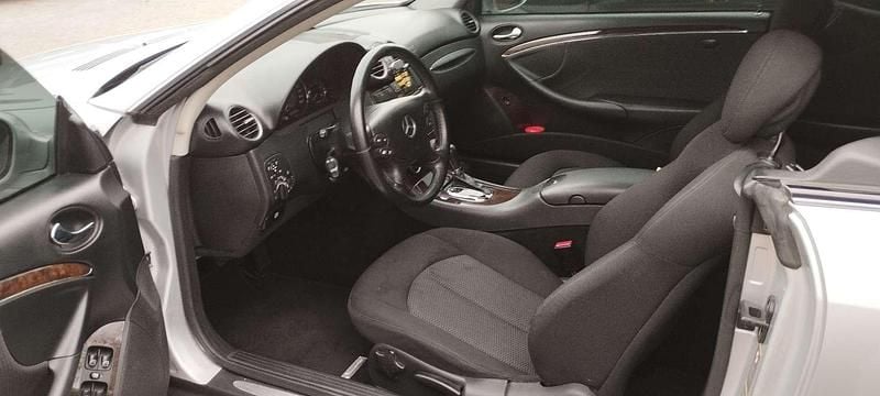 Occasion Mercedes CLK320 224 ch (164 kW) 2006 Coupé