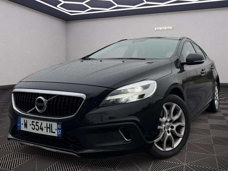 Occasion Volvo V40 CC Summum 120 ch (88 kW) 2018 Noir Break