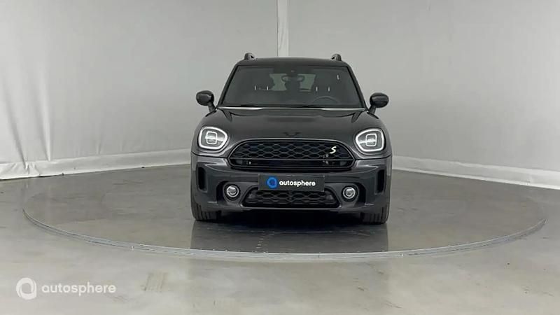 Image 2/4