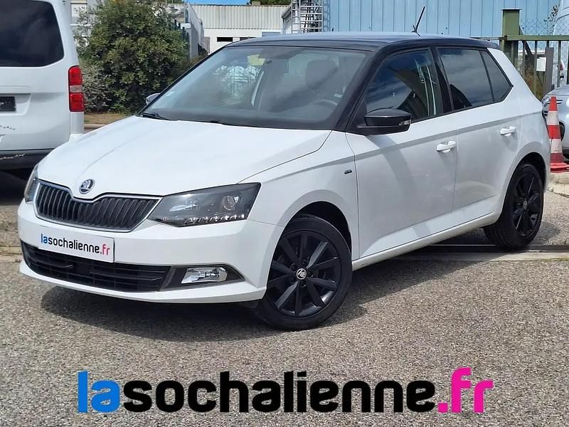 Blanc Utilisé 2017 Skoda Fabia Drive Citadine | 9 750 € (Prix assez cher) - Image 1/4