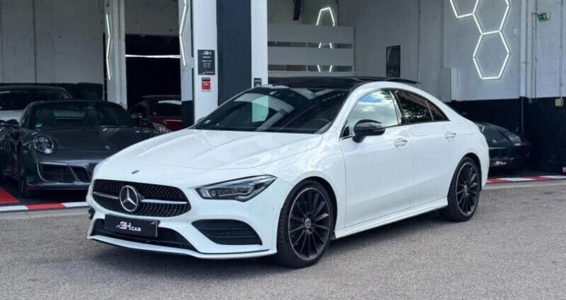 Utilisé 2021 Mercedes 200 AMG line Coupé | 35 990 € (Prix assez cher) - Image 1/4
