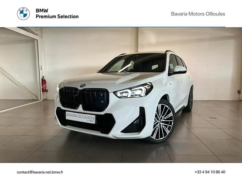 Blanc Utilisé 2023 BMW iX1 M Sport SUV | 49 790 € - Image 1/4