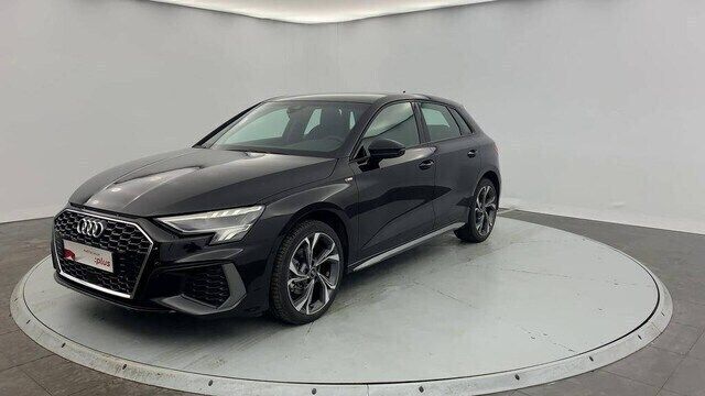 Noir Utilisé 2023 Audi A3 S-Line | 29 799 € (Prix juste) - Image 1/4